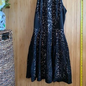 Women’s lace dress